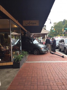 car accident downtown Boone Sept 21_2