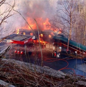 Riverview Grocery fire