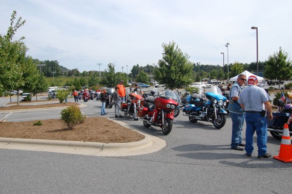 Mast Memorial Ride Aug 2015_03