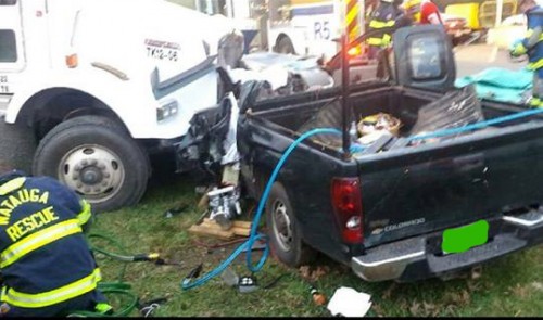 dump truck wreck2 tag blurred Dec 11 2015
